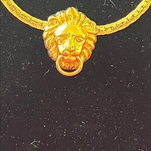 Gold Lion Pendant Fashion Necklace